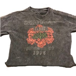 California Tour Rose 1975 T-Shirt